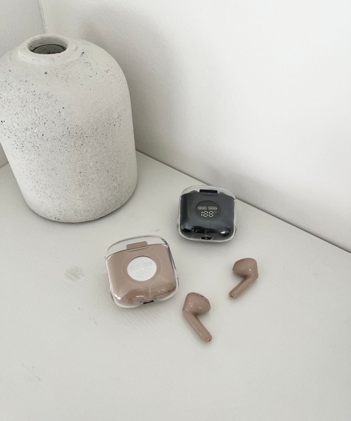 Me%（ミィパーセント）の「MPクリアワイヤレスイヤホン　122334（ヘッドフォン/イヤホン・レディース・チャコールグレー/ベージュ・FREE）」の5枚目の写真