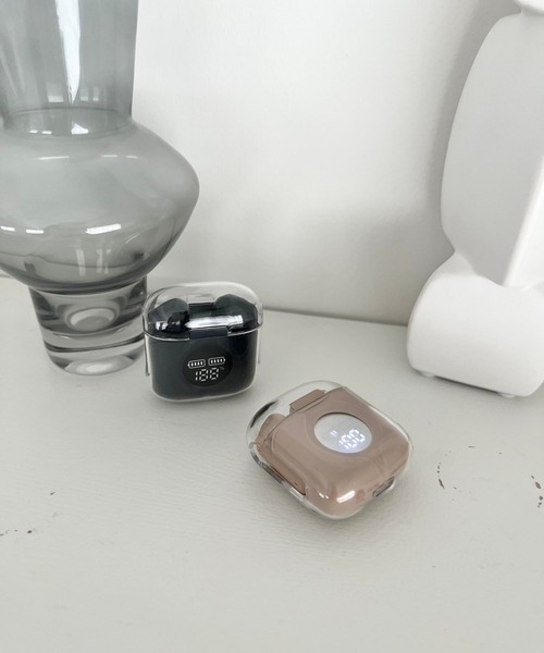 Me%（ミィパーセント）の「MPクリアワイヤレスイヤホン　122334（ヘッドフォン/イヤホン・レディース・チャコールグレー/ベージュ・FREE）」の6枚目の写真