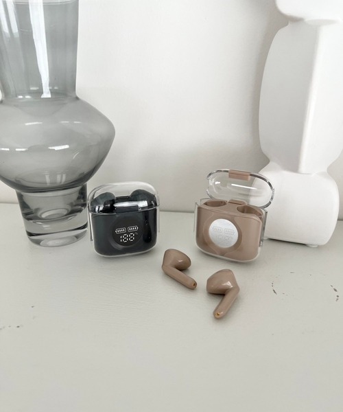 Me%（ミィパーセント）の「MPクリアワイヤレスイヤホン　122334（ヘッドフォン/イヤホン・レディース・チャコールグレー/ベージュ・FREE）」の7枚目の写真