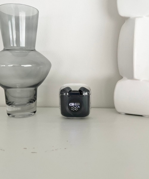 Me%（ミィパーセント）の「MPクリアワイヤレスイヤホン　122334（ヘッドフォン/イヤホン・レディース・チャコールグレー/ベージュ・FREE）」の9枚目の写真