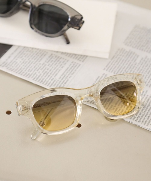 A.Kjaerbede（エキアビド）の「【HEREIAM】A.KJAERBEDE(エキアビド)／サングラス（LANE）（サングラス・レディース・ナチュラル/グレー・FREE）」の2枚目の写真