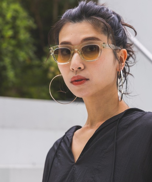 A.Kjaerbede（エキアビド）の「【HEREIAM】A.KJAERBEDE(エキアビド)／サングラス（LANE）（サングラス・レディース・ナチュラル/グレー・FREE）」の5枚目の写真