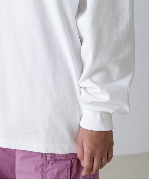 AVIREX(アヴィレックス)の「L/S VARSITY LOGO T-SHIRT/ バーシティロゴTシャツ(Tシャツ/カットソー・レディース・オフホワイト/ダークグリーン/ブラック/ネイビー・F)」の11枚目の写真