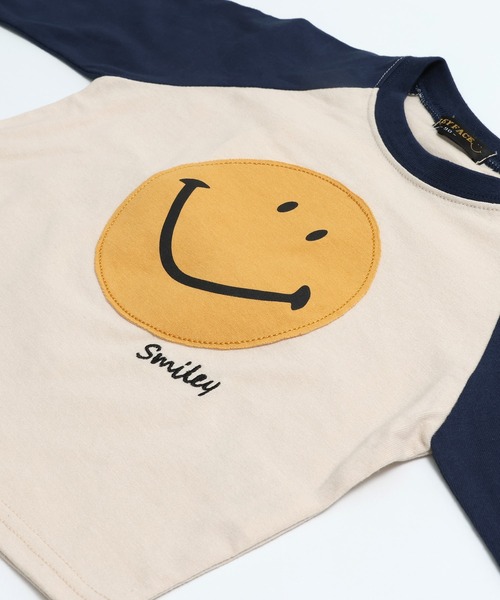 chil2（チルツー）の「スマイリーフェイス 長袖Tシャツ（Tシャツ/カットソー・キッズ・C/D/E/F/A/B・80ｃｍ/90cm/100cm/110cm/120cm/130cm/140cm）」の22枚目の写真
