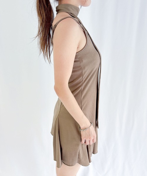 ENVYM（アンビー）の「ヘムメローキャミワンピ（ワンピース・レディース・グレー/ブラック/ブラウン・FREE）」の9枚目の写真