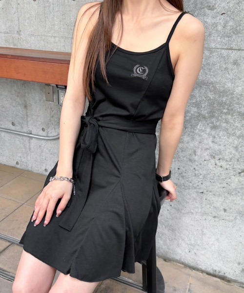 ENVYM（アンビー）の「ヘムメローキャミワンピ（ワンピース・レディース・グレー/ブラック/ブラウン・FREE）」の18枚目の写真