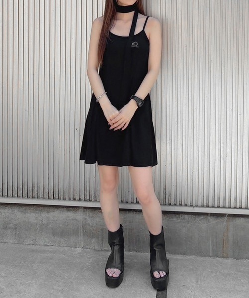 ENVYM（アンビー）の「ヘムメローキャミワンピ（ワンピース・レディース・グレー/ブラック/ブラウン・FREE）」の15枚目の写真