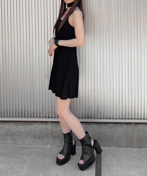 ENVYM（アンビー）の「ヘムメローキャミワンピ（ワンピース・レディース・グレー/ブラック/ブラウン・FREE）」の13枚目の写真