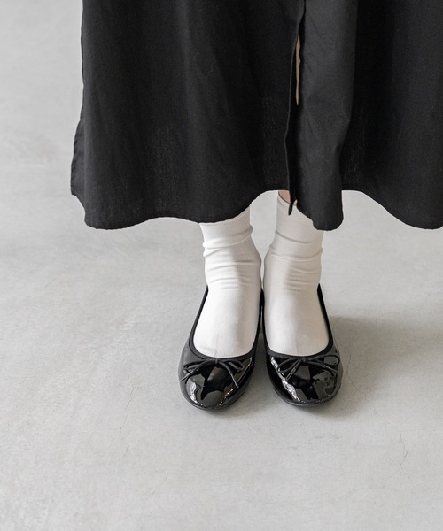 welleg（ウェレッグ）の「ふわカル ラウンドトゥ ローヒール バレエシューズ（バレエシューズ・レディース・ブラック系その他/ブラック/グレイッシュベージュ/レッド・21.5cm/22.0cm/22.5cm/23.0cm/23.5cm/24.0cm/24.5cm/25.0cm/25.5cm/26.0cm）」の17枚目の写真