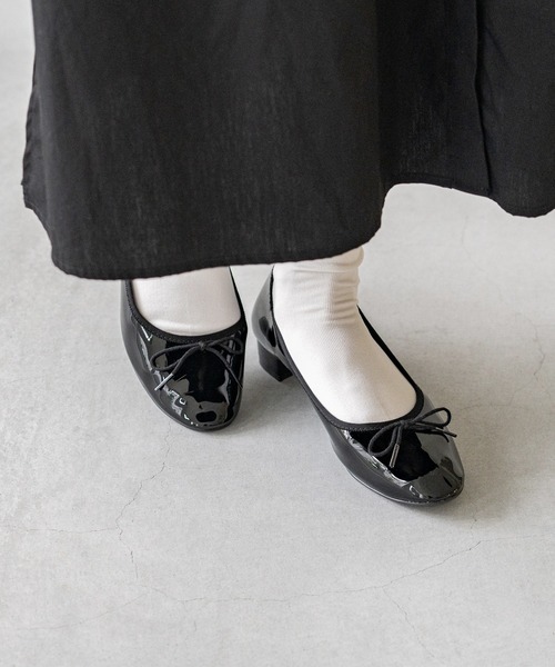 welleg（ウェレッグ）の「ふわカル ラウンドトゥ ローヒール バレエシューズ（バレエシューズ・レディース・ブラック系その他/ブラック/グレイッシュベージュ/レッド・21.5cm/22.0cm/22.5cm/23.0cm/23.5cm/24.0cm/24.5cm/25.0cm/25.5cm/26.0cm）」の21枚目の写真