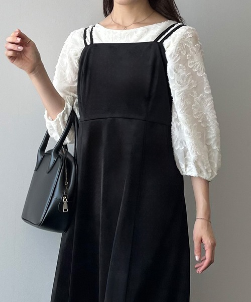 JUNOAH（ジュノア）の「べロアフレアキャミワンピース（ワンピース・レディース・ブラック/ブラウン/アイボリー・MEDIUM/LARGE/X-LARGE）」の7枚目の写真