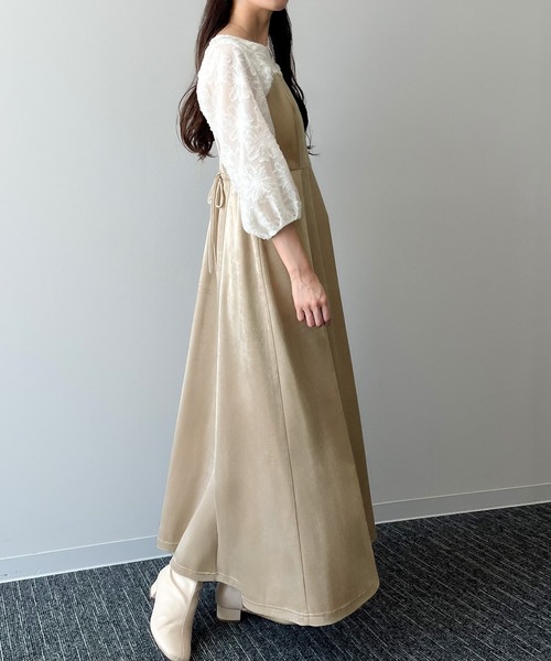 JUNOAH（ジュノア）の「べロアフレアキャミワンピース（ワンピース・レディース・ブラック/ブラウン/アイボリー・MEDIUM/LARGE/X-LARGE）」の9枚目の写真