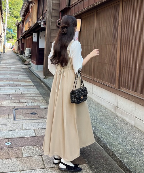 JUNOAH（ジュノア）の「べロアフレアキャミワンピース（ワンピース・レディース・ブラック/ブラウン/アイボリー・MEDIUM/LARGE/X-LARGE）」の14枚目の写真