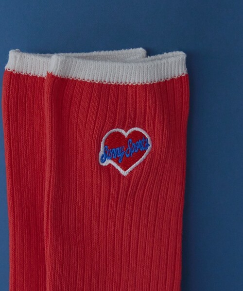 coen(コーエン)の「SUNNY SPORTS別注ハート刺繍リブソックス(ソックス/靴下・レディース・オフホワイト/レッド・FREE)」の4枚目の写真