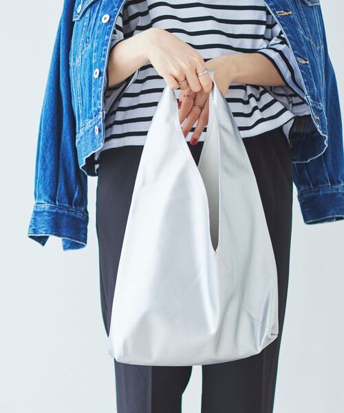le.coeur blanc（ルクールブラン）の「メタリックワンショルバッグ（トートバッグ・レディース・ブラック/シルバー/ゴールド・FREE）」の12枚目の写真
