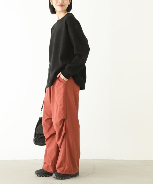 n'OrLABEL(ノアールレーベル)の「『ナイロンパラシュートパンツ』(カーゴパンツ・レディース・オレンジ/グレー/ブラック・2/1)」の22枚目の写真