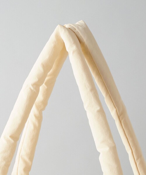 CITEN（シテン）の「＜CITEN＞ダブルポケットパファーバッグ（ショルダーバッグ・レディース・ブラック/オフホワイト/グレー・FREE）」の13枚目の写真