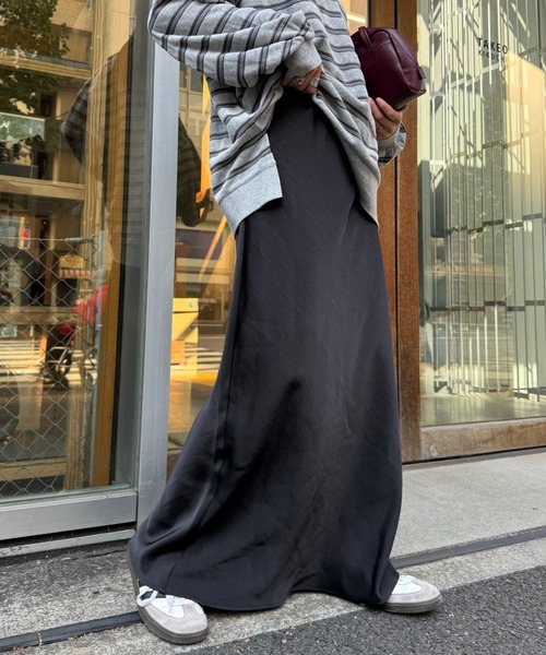 3kg見え／14色展開】スタイルアップサテンスカート（スカート