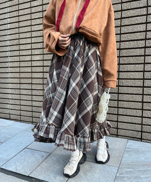 裾フリルロングスカート(se)（スカート）｜almo（アルモ）の