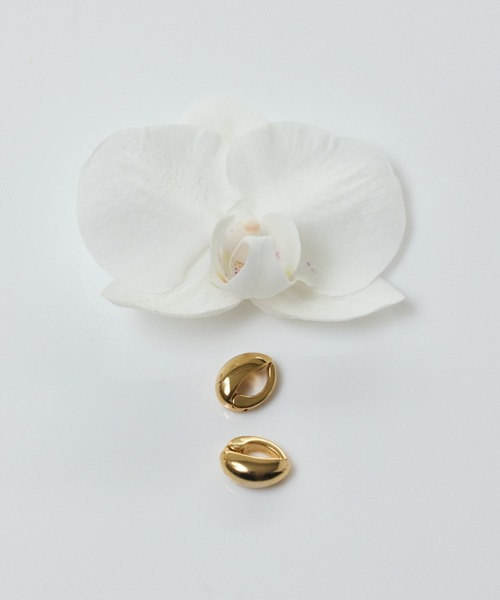 ciite'(シーテ)の「メタル ぷっくり クリップイヤリング (両耳用)(イヤリング・レディース・シルバー/ゴールド/ピンクゴールド・FREE)」の13枚目の写真