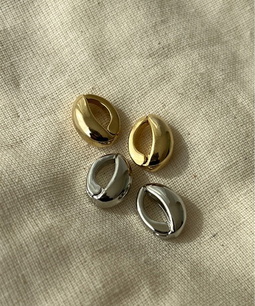 ciite'(シーテ)の「メタル ぷっくり クリップイヤリング (両耳用)(イヤリング・レディース・シルバー/ゴールド/ピンクゴールド・FREE)」の21枚目の写真