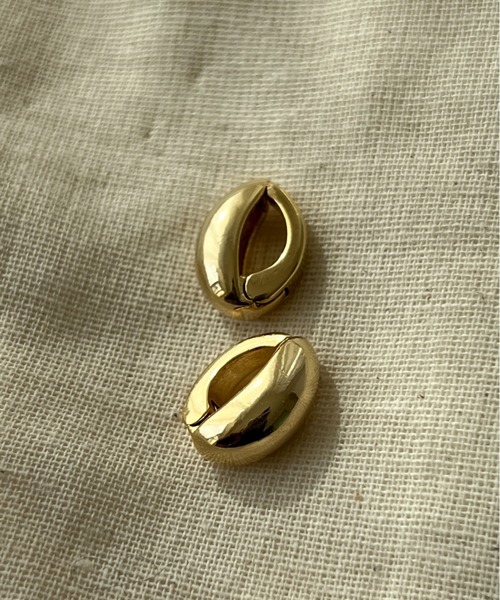 ciite'(シーテ)の「メタル ぷっくり クリップイヤリング (両耳用)(イヤリング・レディース・シルバー/ゴールド/ピンクゴールド・FREE)」の22枚目の写真