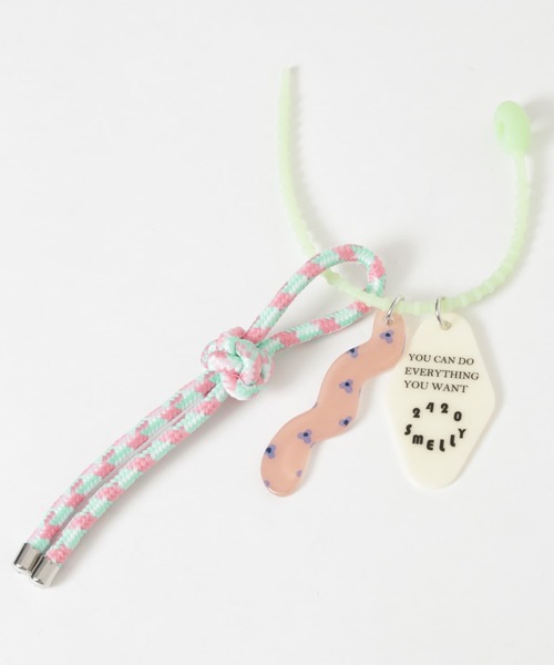 SMELLY(スメリー)の「カラフルチャームシリコンキーチェーン(キーホルダー・レディース・ブルー/グリーン/ラベンダー・-)」の20枚目の写真