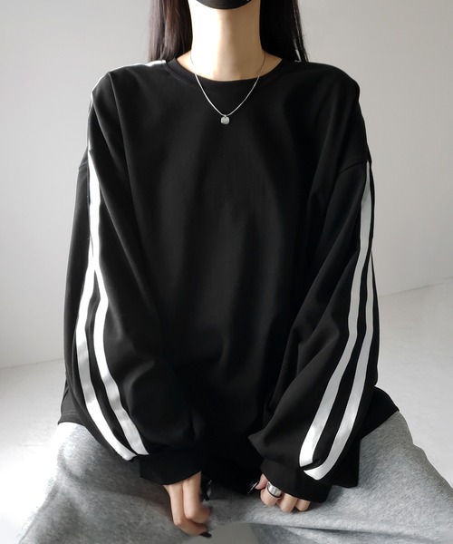 me+em select(ミームセレクト)の「【 2color 】サイドラインビッグTシャツ / side line BIG Tee(Tシャツ/カットソー・レディース・ホワイト/ブラック・FREE)」の6枚目の写真