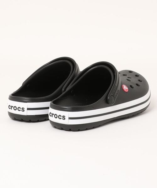 crocs(クロックス)の「【crocs】 CROCBAND(サンダル・メンズ・オフホワイト/ブラック/ネイビー/ホワイト・28.0cm/25.0cm/26.0cm/27.0cm/29.0cm)」の5枚目の写真