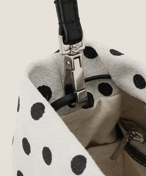 Spick & Span(スピックアンドスパン)の「TESSEN CREATION / テッセンクリエーション BASIC POUCH S PATTERNED(ショルダーバッグ・レディース・ブラウン/ホワイト・FREE)」の21枚目の写真