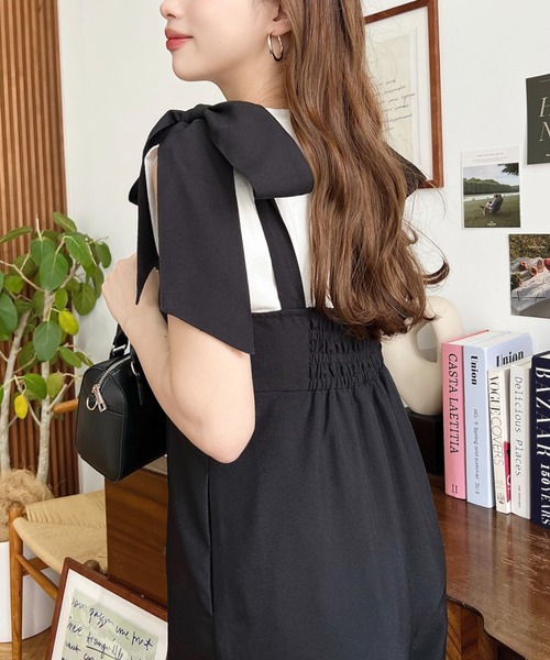 moment+(モーメントプラス)の「ショルダーリボンサロペット(サロペット/オーバーオール・レディース・グレイッシュベージュ/ブラック/ブルー/チャコールグレー・M)」の8枚目の写真