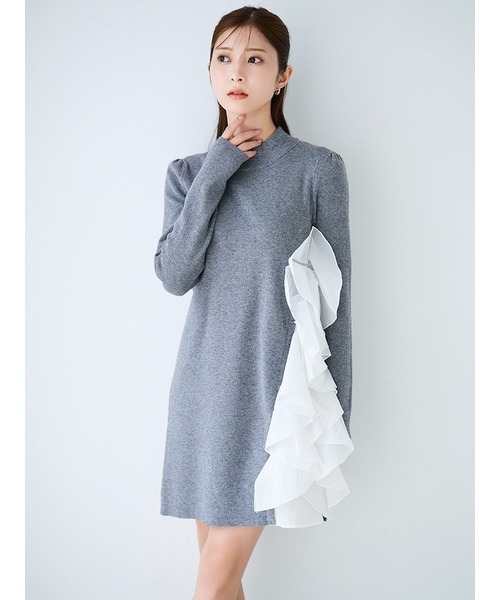 【新品】セルフォード ラッフルデザインドッキングニットワンピ　グレー　36 CELFORD（セルフォード）の「ラッフルデザインドッキングニットワンピ