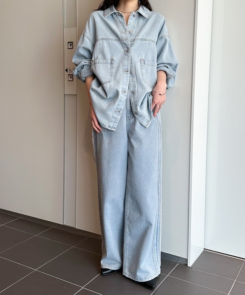 RANAN（ラナン）の「デニム素材オーバーサイズシャツ（シャツ/ブラウス・レディース・ネイビー/ライトブルー・M/L/LL）」の11枚目の写真