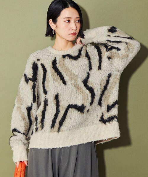 CITEN（シテン）の「＜CITEN＞グラフィカルプルオーバーニット（ニット/セーター・レディース・グレー/ベージュ・FREE）」の3枚目の写真