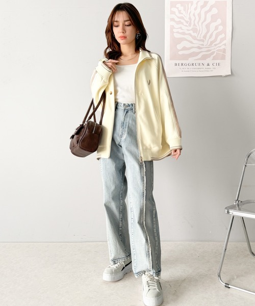 mily bilet(ミウィビレット)の「【mily bilet】配色スタンドネックがスポーティー。フロントボタン2way胸刺繍サイドレースダブルジップアップブルゾン(ブルゾン・レディース・ブラウン/ブラック/アイボリー・LARGE/MEDIUM/SMALL/X-LARGE)」の7枚目の写真