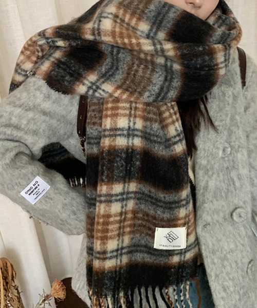 Bifrost（ビフレスト）の「ウールライクチェック柄フリンジマフラー