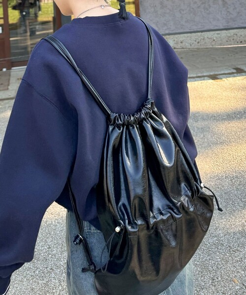 fredy emue(フレディエミュ)の「フェイクレザードロストナップサック(バックパック/リュック・レディース・キナリ/ブラック・FREE)」の15枚目の写真