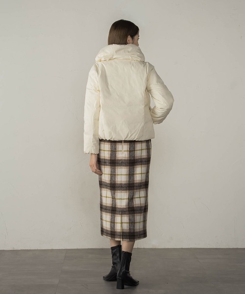 ketty（ケティ）の「マイクロタフタダウンジャケット（ダウンジャケット/コート・レディース・ブラック/ライトグレー/ベージュ/オフホワイト・M）」の8枚目の写真