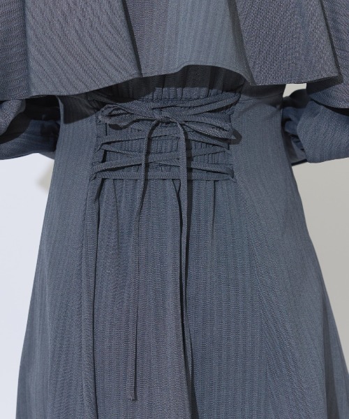 AND COUTURE(アンドクチュール)の「ケープフリルシャツワンピース(ワンピース・レディース・イエロー/ベージュ/チャコールグレー・FREE)」の16枚目の写真