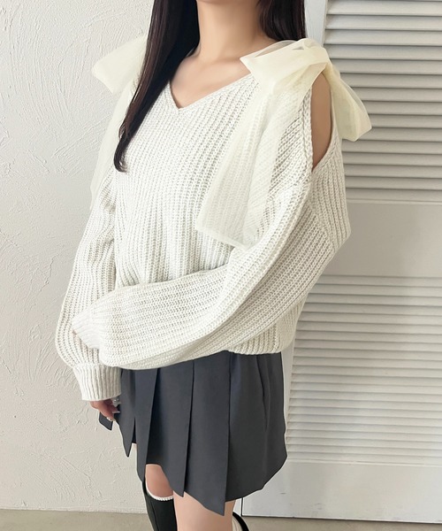 apres jour(アプレジュール)の「肩開きリボンニット【ZOZOTOWN限定アイテム】(ニット/セーター・レディース・オフホワイト/ブラック/ライトブルー/ベビーピンク・フリー/X-LARGE)」の17枚目の写真