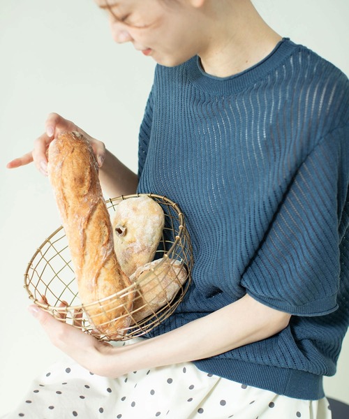 PAR ICI（パーリッシィ）の「透かし編み 半袖プルオーバー（ニット/セーター・レディース・ネイビー/ダークブラウン・FREE）」の12枚目の写真