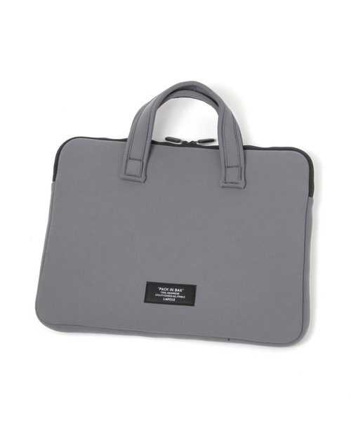 LAKOLE（ラコレ）の「ネオプレーンPCケース横型 / 156550（PC・タブレットケース・レディース・ブラック/グレー・FREE）」の2枚目の写真