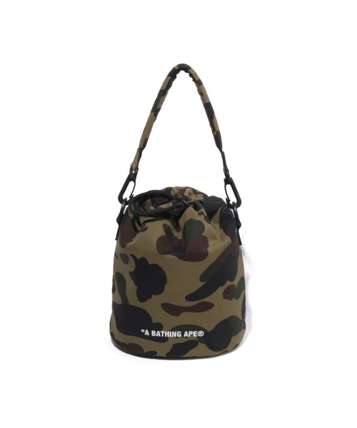 A BATHING APE（アベイシングエイプ）の「1ST CAMO DRAWSTRING BAG（ショルダーバッグ・メンズ・グリーン/イエロー・FREE）」の12枚目の写真