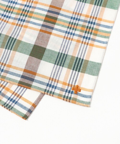 BEAMS PLUS（ビームスプラス）の「Handkerchief Madras（ハンカチ/ハンドタオル・メンズ・ホワイト/ブラウン/ピンク/ブルー/イエロー系その他6・ONE SIZE）」の6枚目の写真