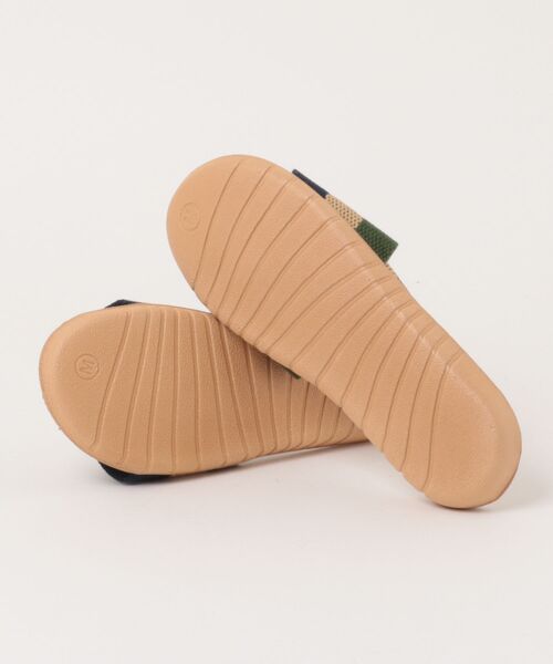 and it_（アンドイット）の「マルチボーダーベルトジュードサンダル（サンダル・レディース・ネイビー/レッド/ブラウン・M/MENS/L）」の5枚目の写真