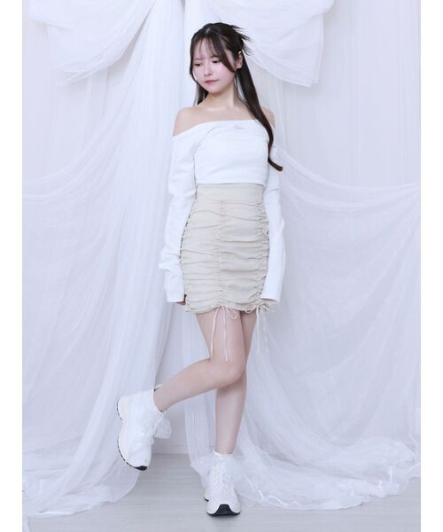 EATME(イートミー)の「オフショルダーラインTOP(Tシャツ/カットソー・レディース・オフホワイト/ブラック・FREE)」の9枚目の写真