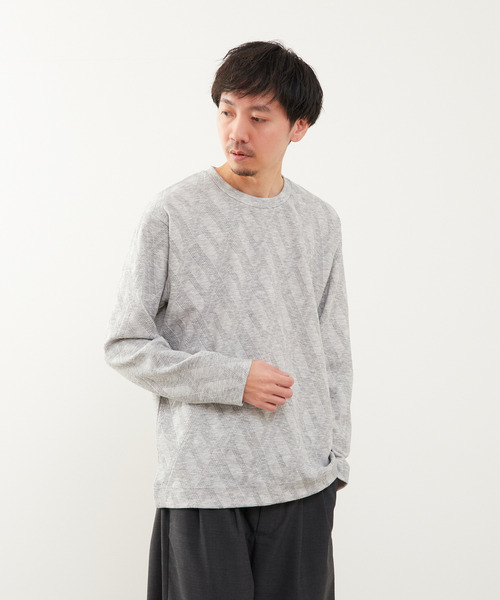 MEN'S MELROSE(メンズメルローズ)の「バイアスジャガードクルーネックロングスリーブTシャツ(Tシャツ/カットソー・メンズ・ホワイト/ブラック/グレー・2/3/4)」の3枚目の写真