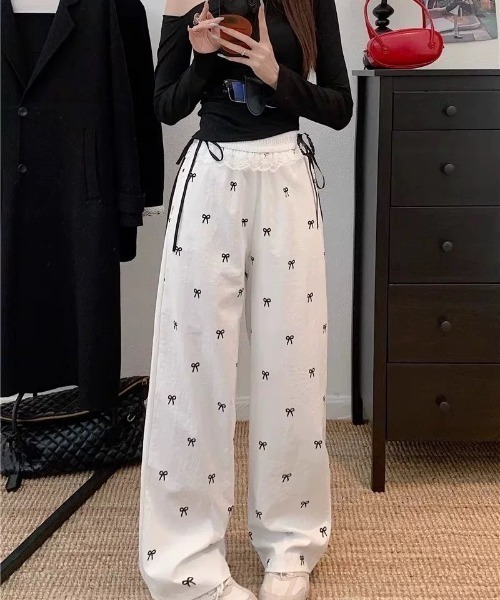 almo(アルモ)の「【LAMPOON】フリルウエストリボン柄ワイドパンツ(その他パンツ・レディース・ブラック/ホワイト・LARGE/MEDIUM)」の2枚目の写真
