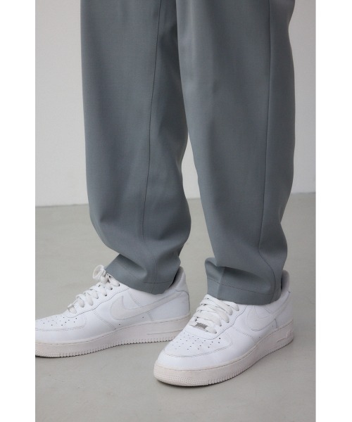 AZUL by moussy(アズールバイマウジー)の「タックテーパードスラックス(スラックス・メンズ・カーキ/ライトグレー/ライトブラック・MEDIUM/LARGE)」の14枚目の写真