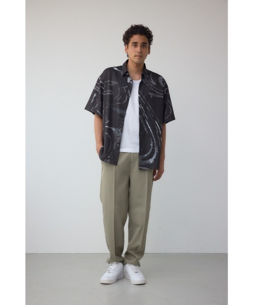 AZUL by moussy(アズールバイマウジー)の「タックテーパードスラックス(スラックス・メンズ・カーキ/ライトグレー/ライトブラック・MEDIUM/LARGE)」の12枚目の写真